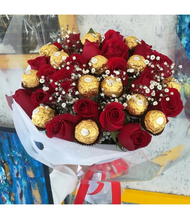 Ramos de rosas y chocolates Ferrero Ramos de rosas y chocolates Ferrero
