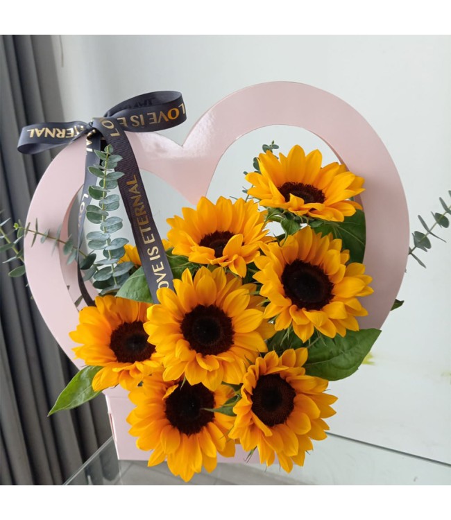 Box de girasoles Corazon