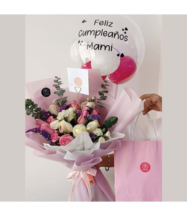 Rosas globo personalido y chcolate (Karumi Pack) Rosas globo personalido y chcolate (Karumi Pack)