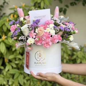 Box de rosas y tulipanes Delicadeza Box de rosas y tulipanes Delicadeza