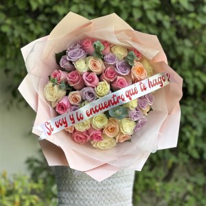 Ramo Buchon rosas colores pastel Ramo Buchon rosas colores pastel