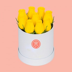 Flores amarillas Box 8 rosas Flores amarillas Box 8 rosas