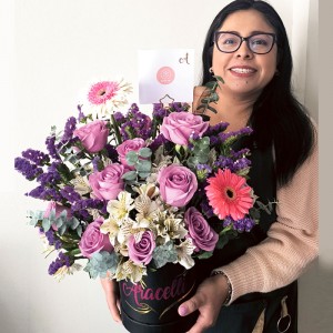 Box Lali rosas y gerberas