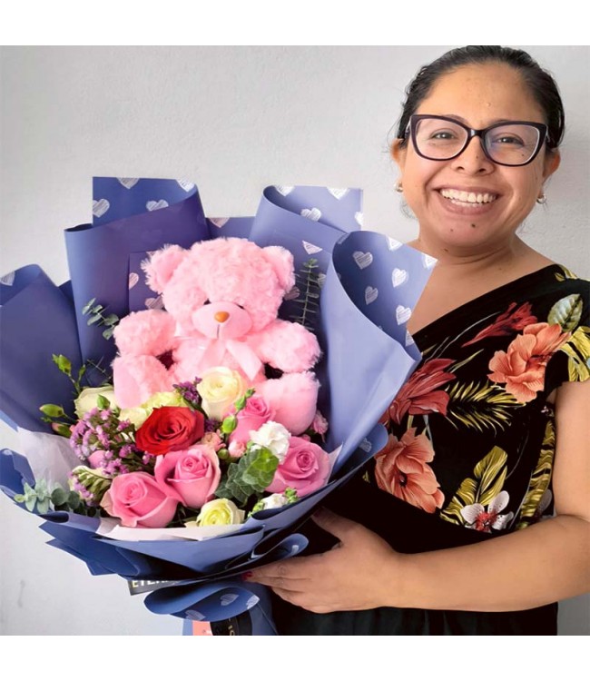 Ramo Felici rosas y peluche Ramo Felici rosas y peluche